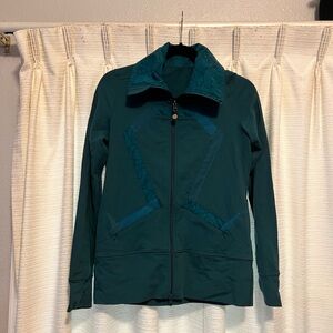Lululemon Vintage Origami Define Jacket size 6